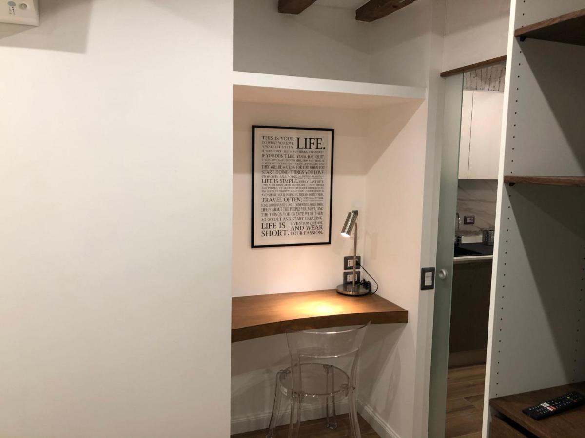 Elegant Suite In Milan Center Esterno foto